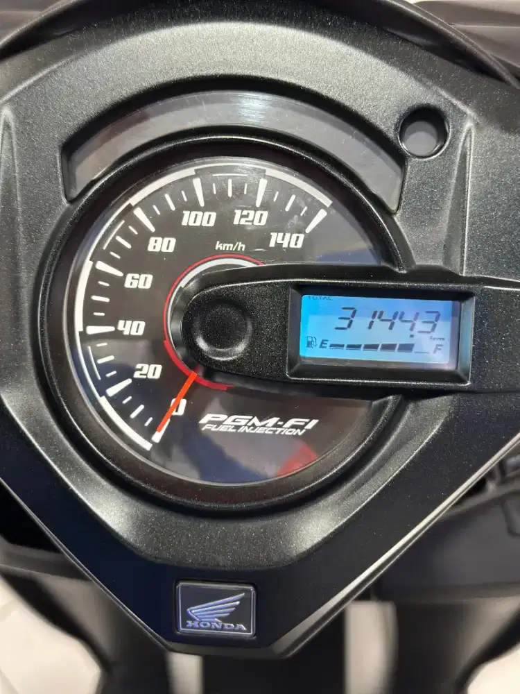 Low KM Honda Beat Deluxe 2025 Like New