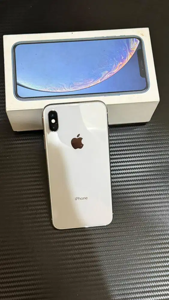 IPHONE X 64GB FULL SET
