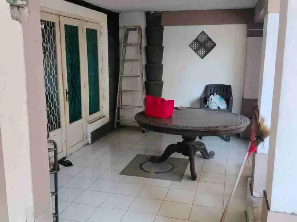 Dijual Rumah Komersial Area di Jl Cempaka Surabaya Pusat