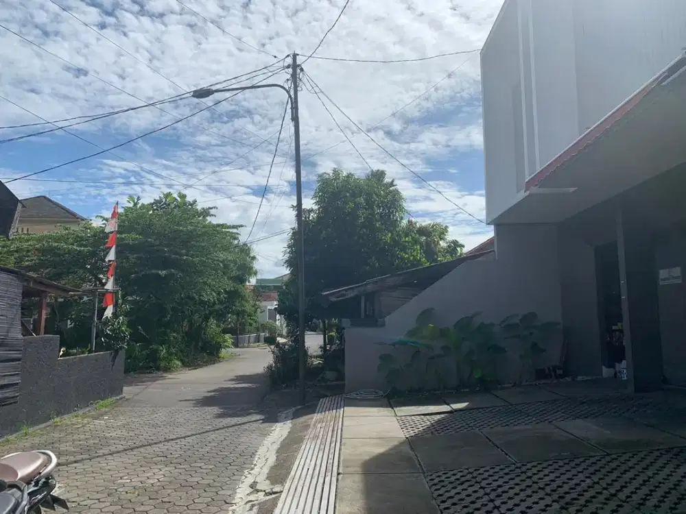 TERJUN PAYUNG ! DIJUAL RUMAH LUX AREA BUAH BATU COCOK UNTUK TEMPAT TINGGAL DAN USAHA