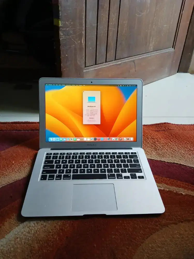 Macbook Air 13-inch,2017. 8\128gb