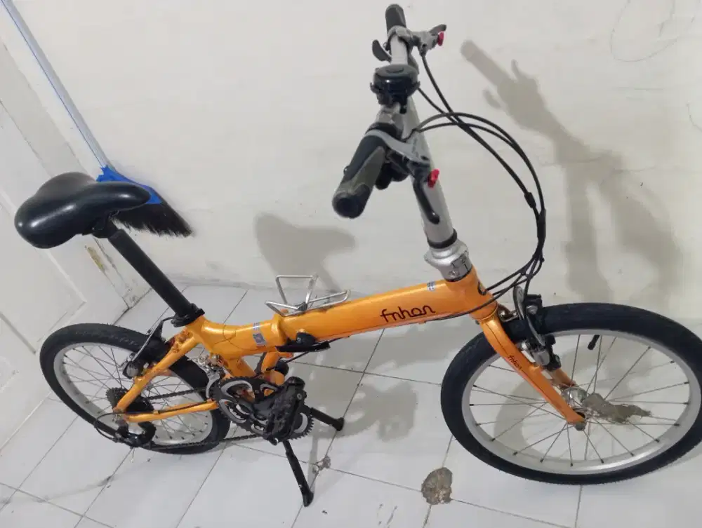Sepeda lipat fnhon blast