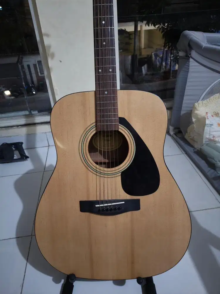 Gitar Yamaha F310 Original + Tas & Stand Gitar