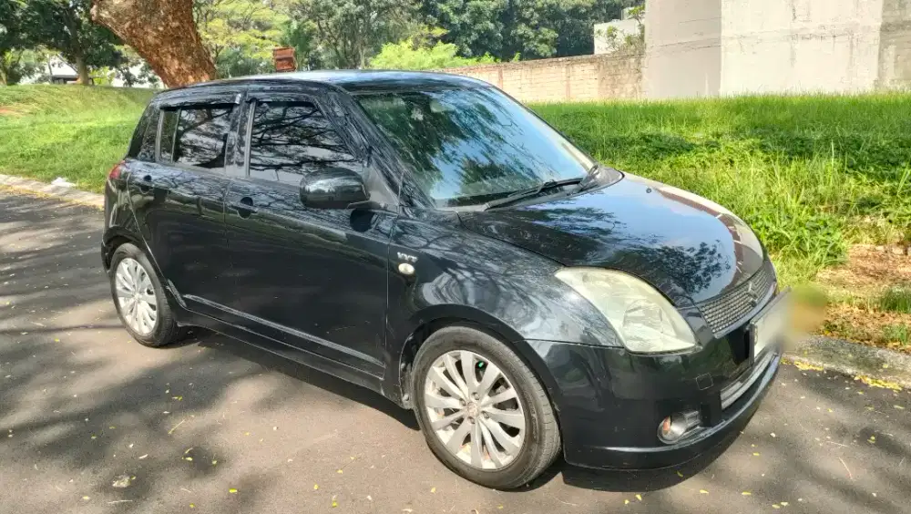 SUZUKI SWIFT GL CBU At 2006