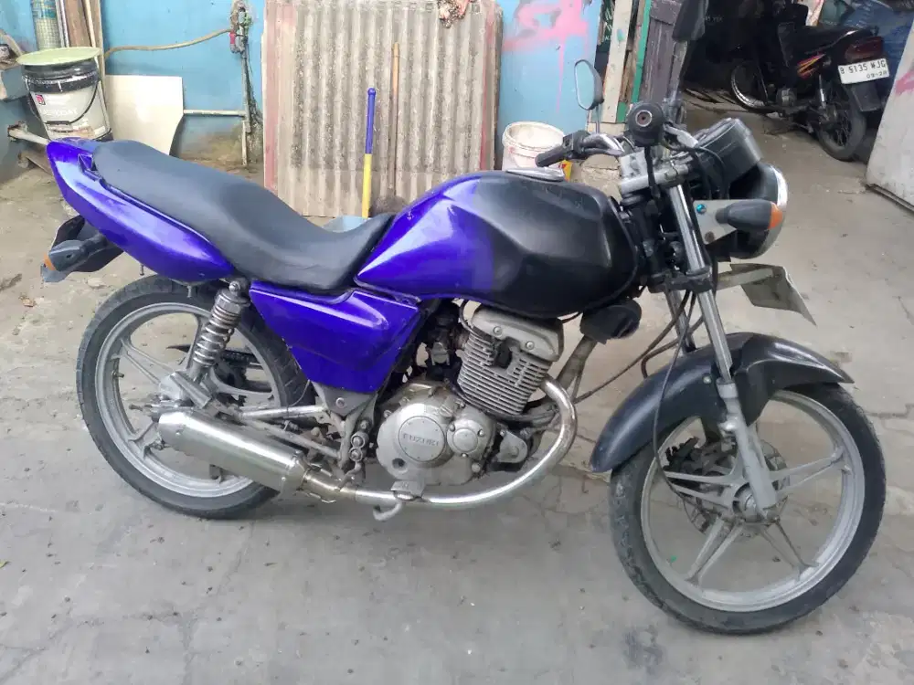Suzuki thunder tahun 2005