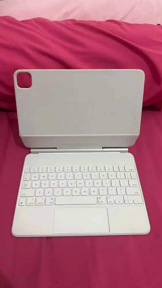 (Second) Magic Keyboard iPad Air M3 M2