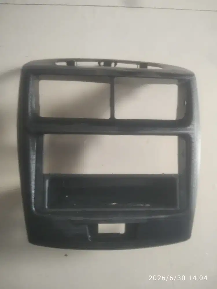 Frame Dashboard Kisi-kisi AC Avanza 2013