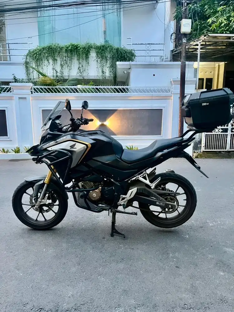 Honda CBX 150 2023 (Registrasi 2025)