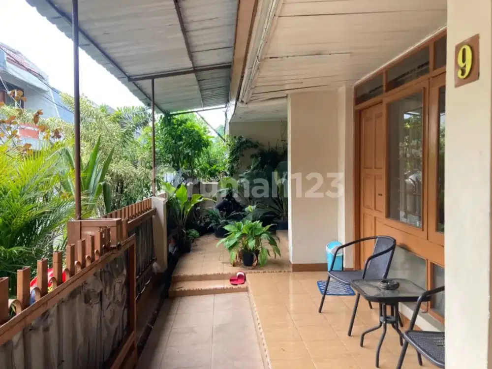 Rumah Siap Huni di Area Sayap Jl Riau Kota Bandung