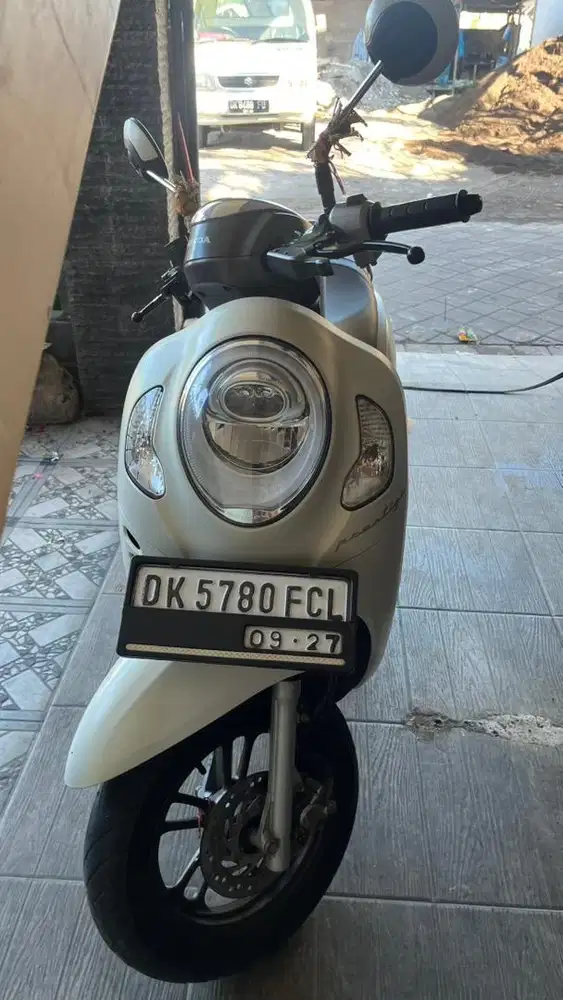 DI JUAL MOTOR SCOOPY TAHUN 2022