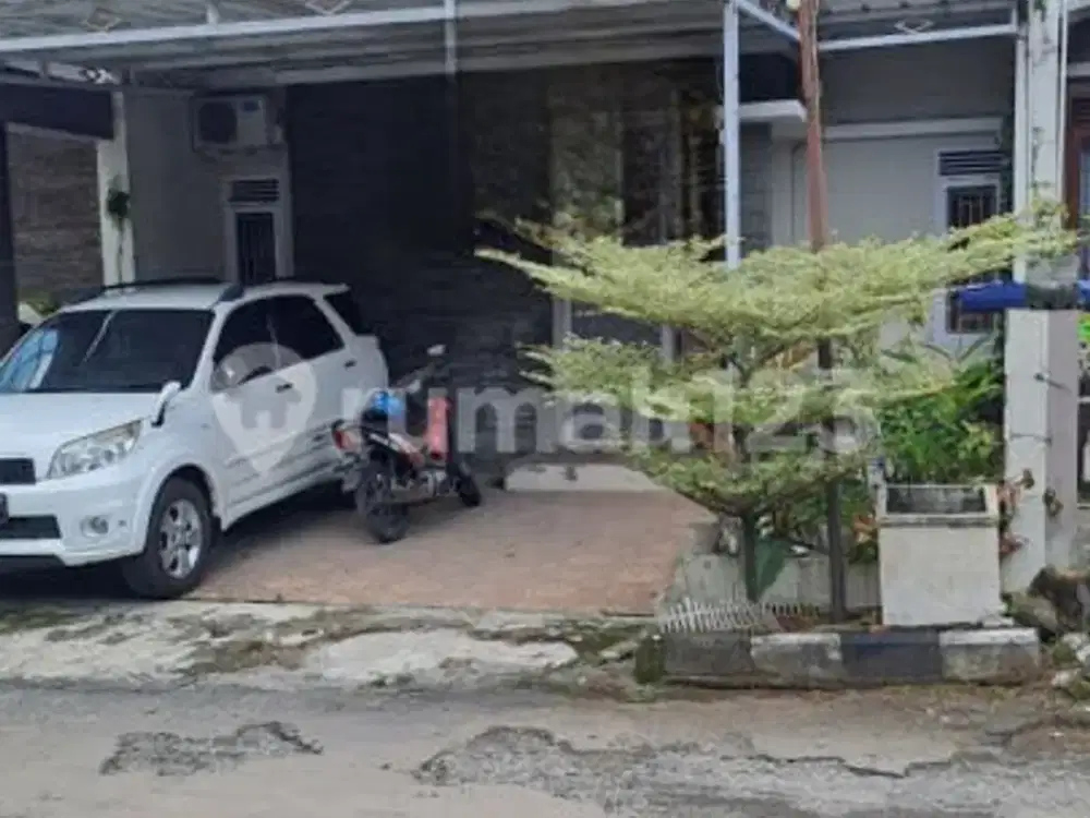 Rumah Bagus Siap Huni Semi Furnished di Area Pasteur Bandung