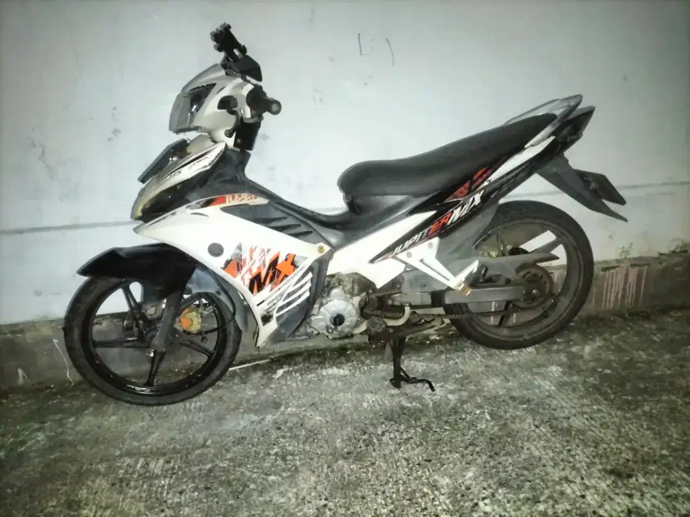 Motor Jupiter mx 135