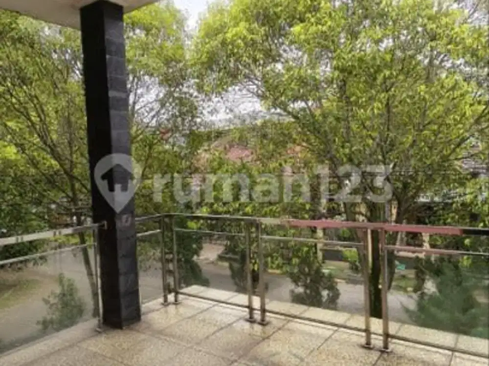 Rumah di Area Batununggal Kota Bandung Dekat Akses Tol