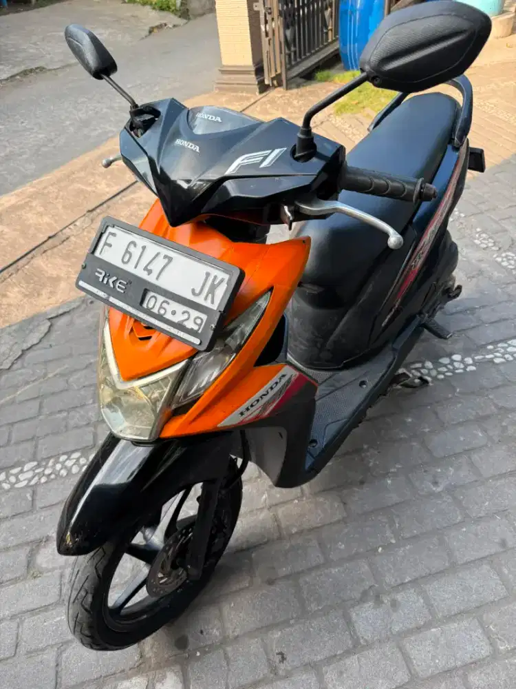 Beat injeksi THN 2014 plat F bogor