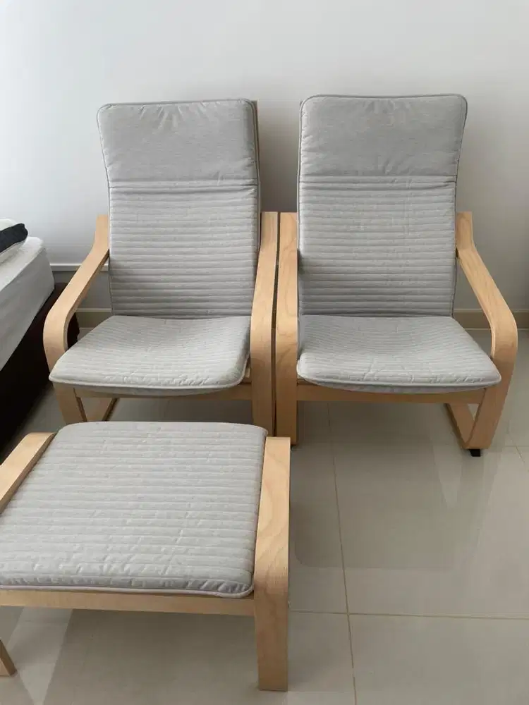 IKEA POÄNG Kursi Santai Armchair & Footstool - Seperti Baru (Like New)