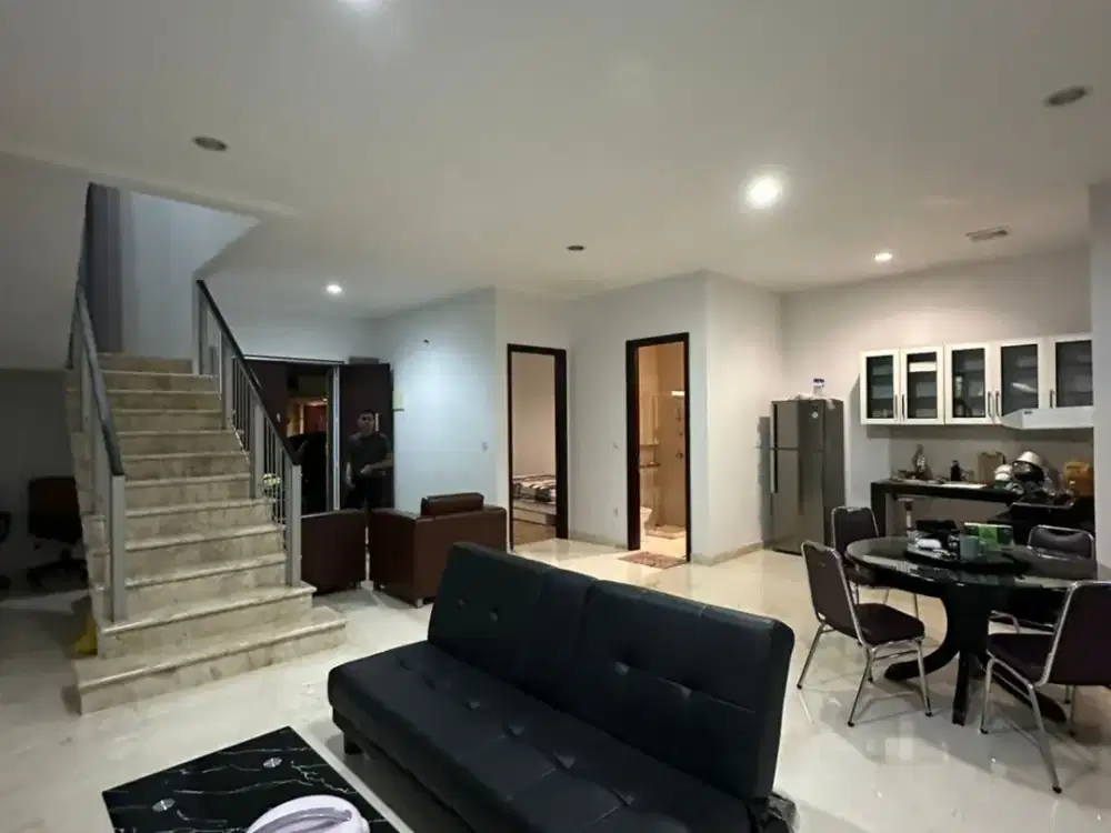 SEWA Rumah Golf Island PIK luas 160m 3kamar furnish rapi