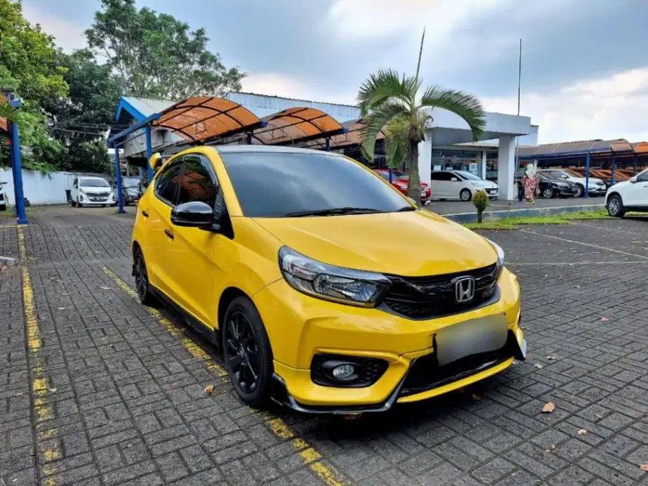 LOW DP - Honda	Brio	1.2 RS Urbanite Edition Bensin-AT 2022