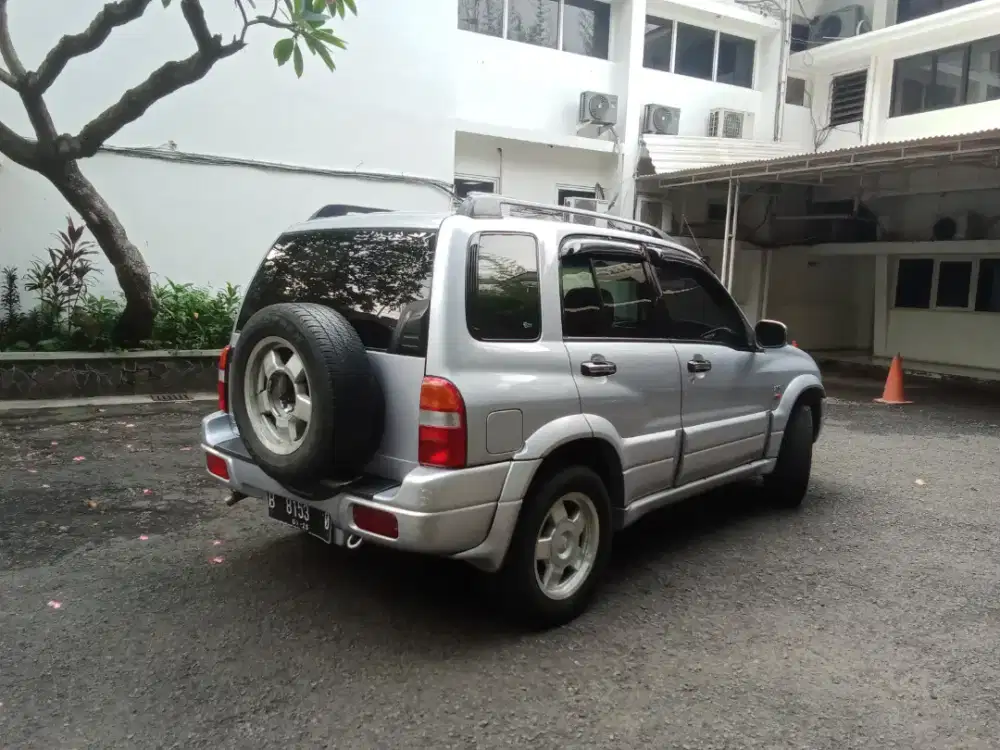 Suzuki Grand Escudo 2.0 Th.2001