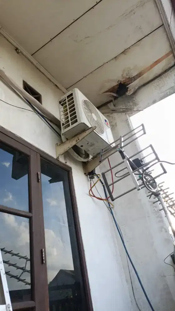 Terima ac bekas segala mark dan kondisi
