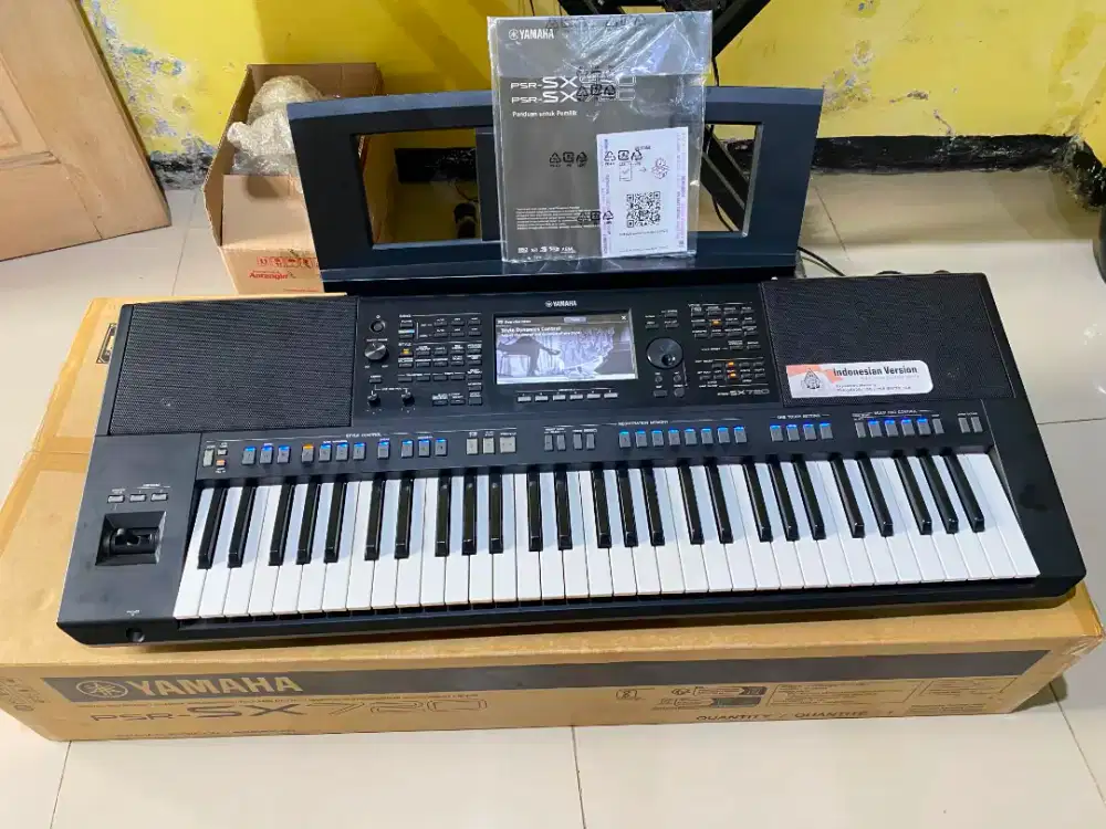 Keyboard Yamaha PSR SX720 Fullset Like New