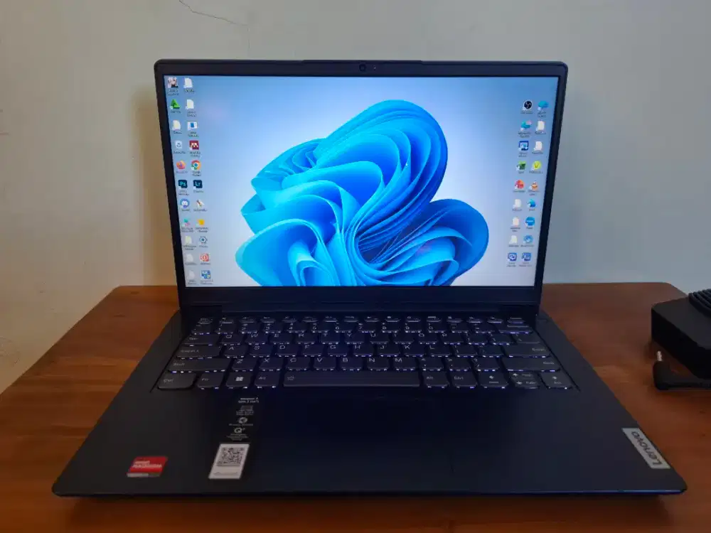 [DIJUAL] Lenovo IdeaPad Slim 3 14 - Ryzen 3 5300U - SSD 256GB