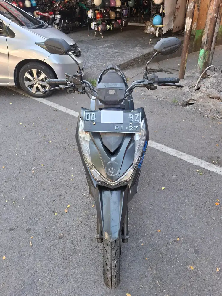 Honda Beat Street 2021 hitam