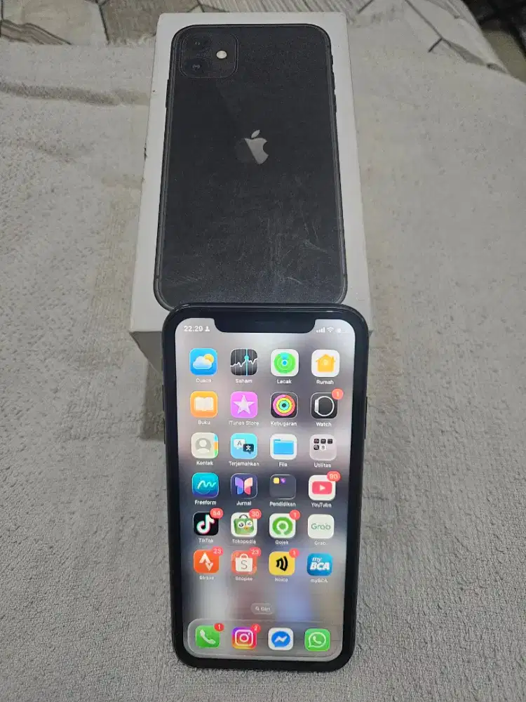 Iphone 11 64gb all operator ex inter siap pakai Harga Pas Antapani
