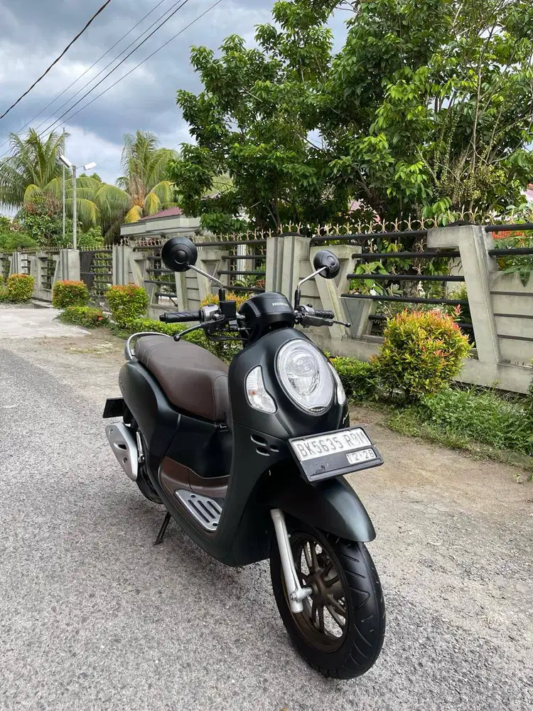 Honda SCOOPY PRESTIGE Tahun 2023
