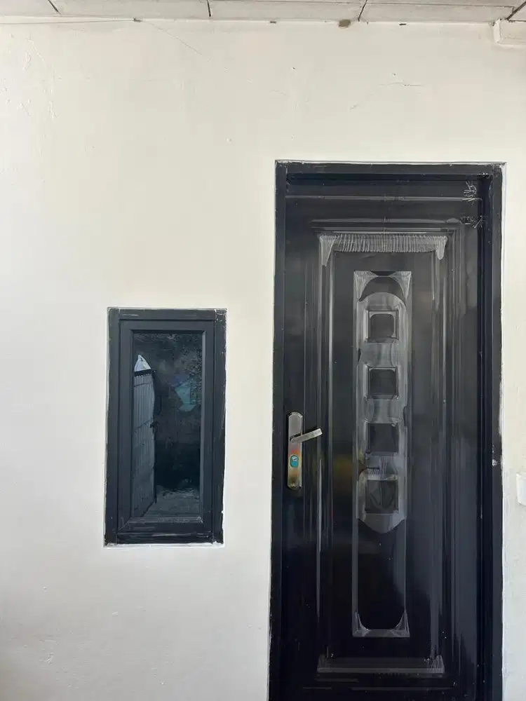 Di kontrakan rumah