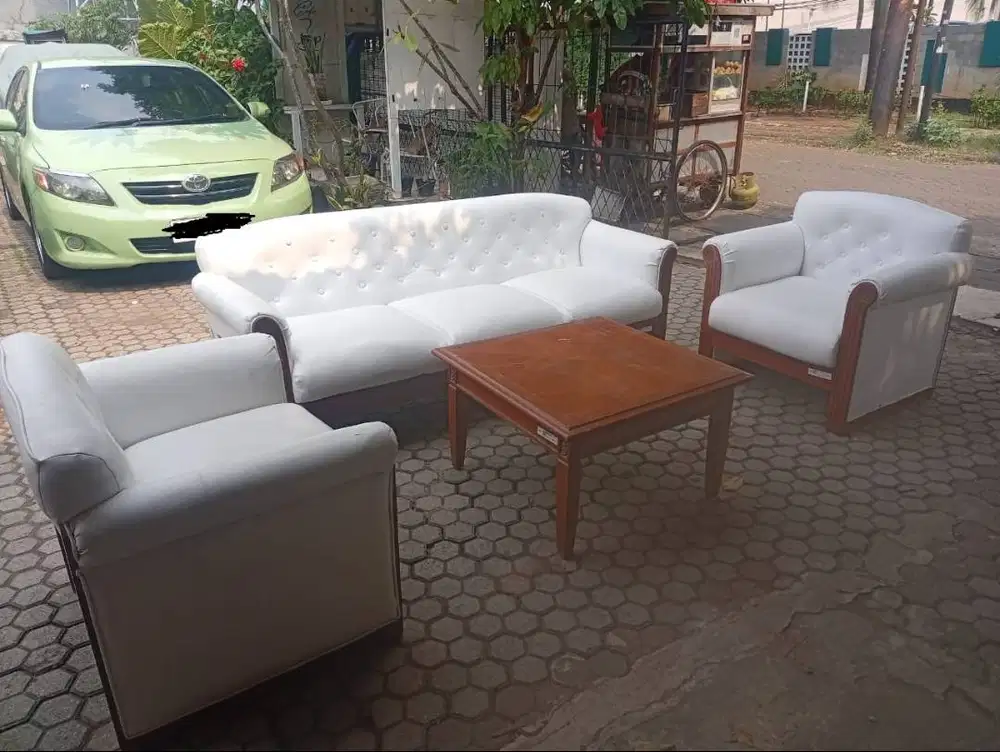 jual Sofa Empuk 1 set dengan meja