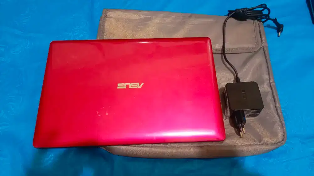 Laptop Asus X200M,layar 11,500Gb