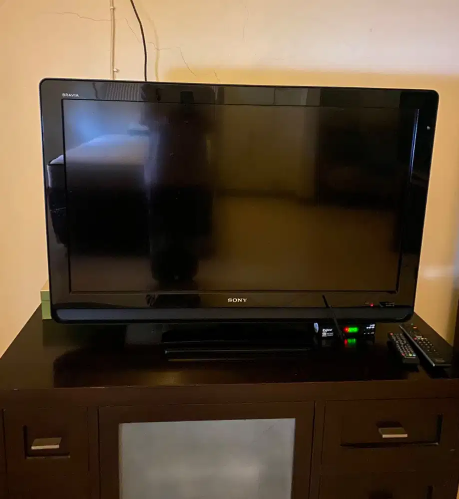 Sony Bravia 40inch kondisi bagus