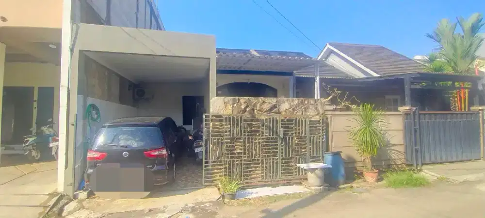 Dijual Rumah di Perbatasan Gading Serpong
