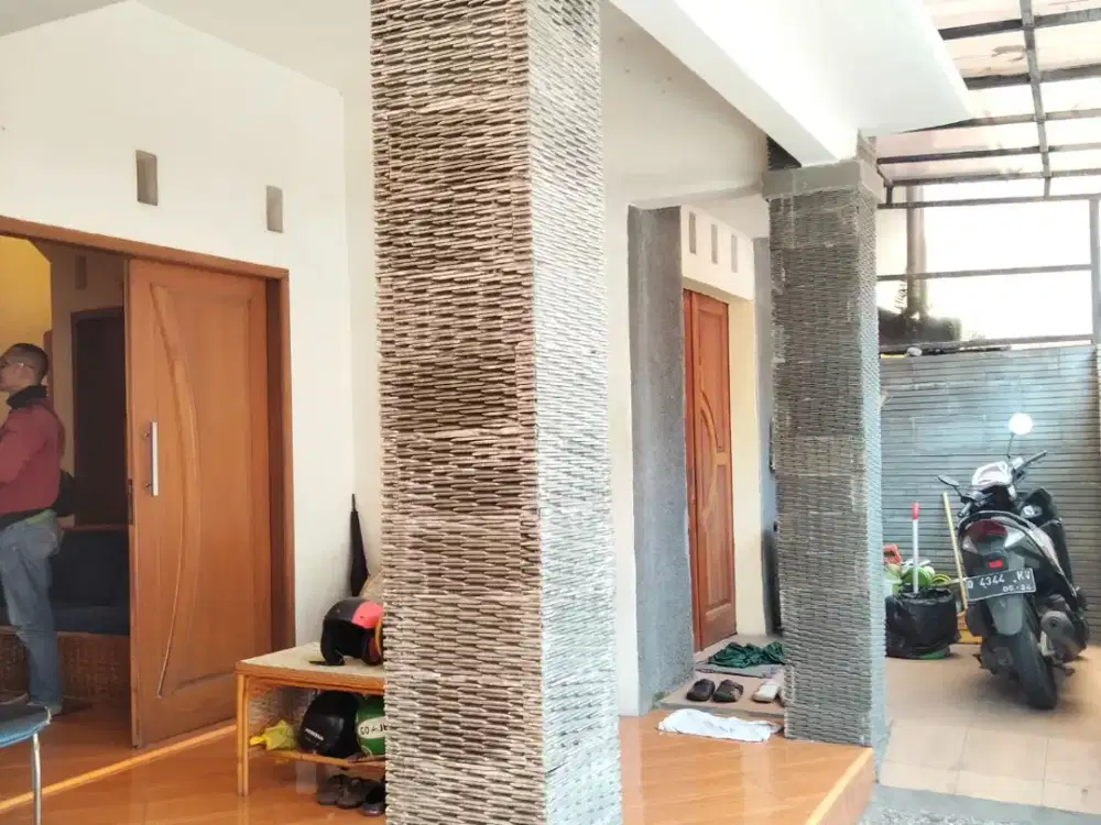 Jual rumah kost aktif pusat kota bandung strategis harga super murah nego
