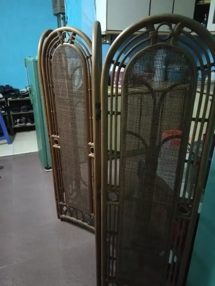 Parivan Rotan 4 Panel