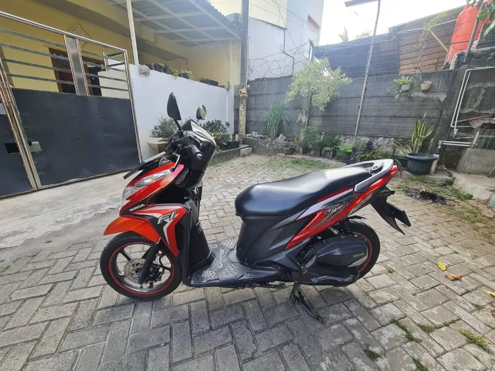 Dijual Honda Vario 125 PGM-FI 2014 Mulus - Pajak Hidup