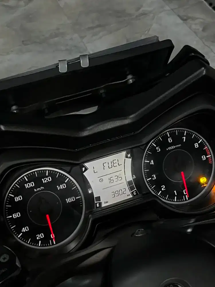 YAMAHA XMAX 250 2022 ‼️ODO 3rb ‼️-Chintia Mustika