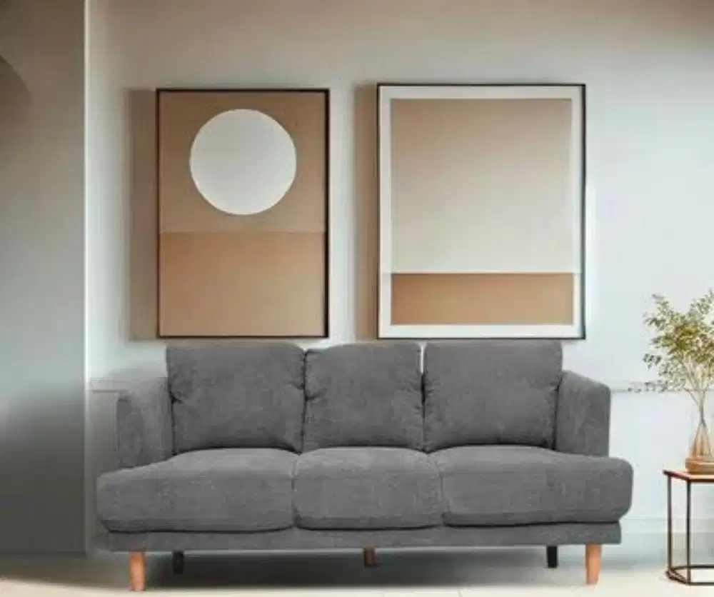 SOFA 3S EMPUK DAN ESTETIKK