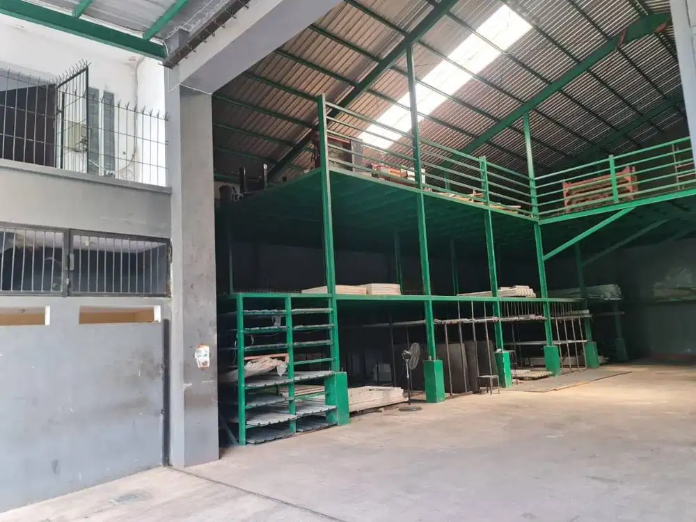 Dijual Cepat Gudang di Jl Raya Panglima Sudirman Kraksaan Probolinggo