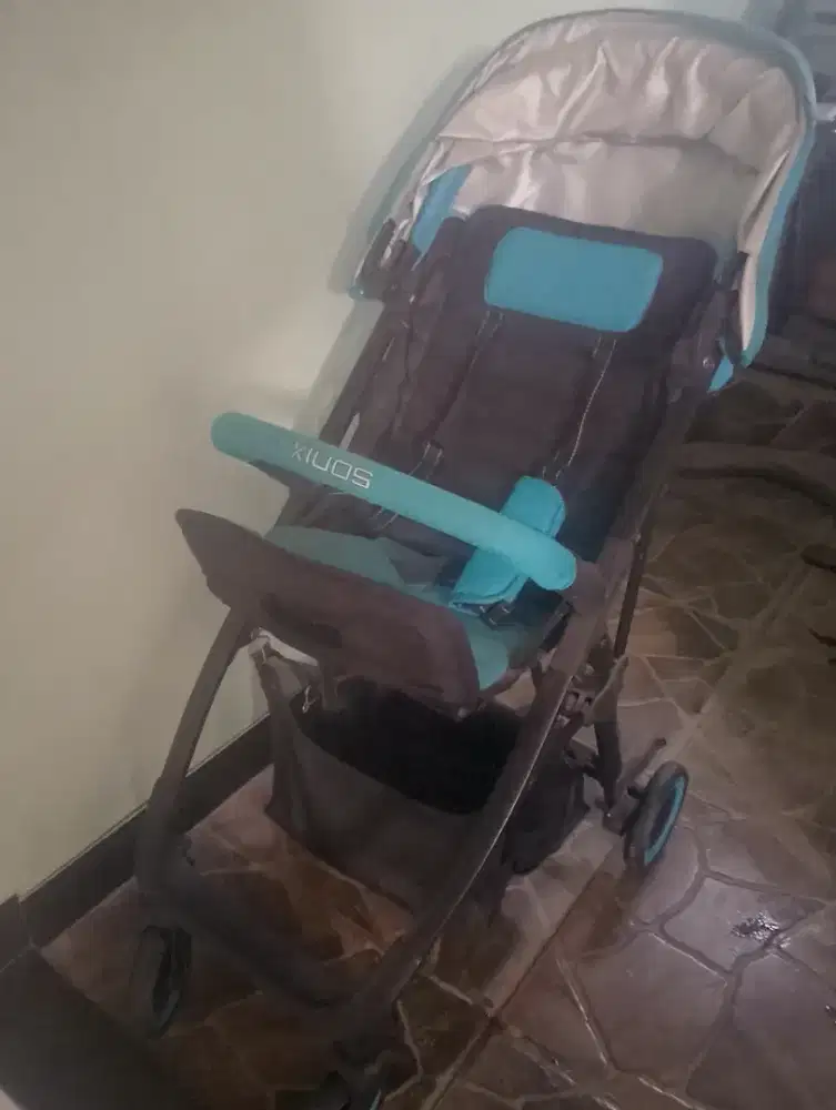 Stroller Bayi Bekas Like New – Jarang Dipakai, Kondisi Masih Bagus