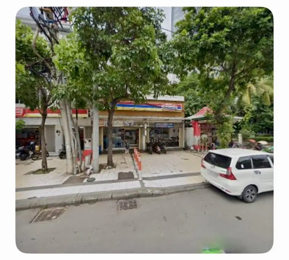 Dijual / Disewakan Ruko di Jalan Embong Malang 83