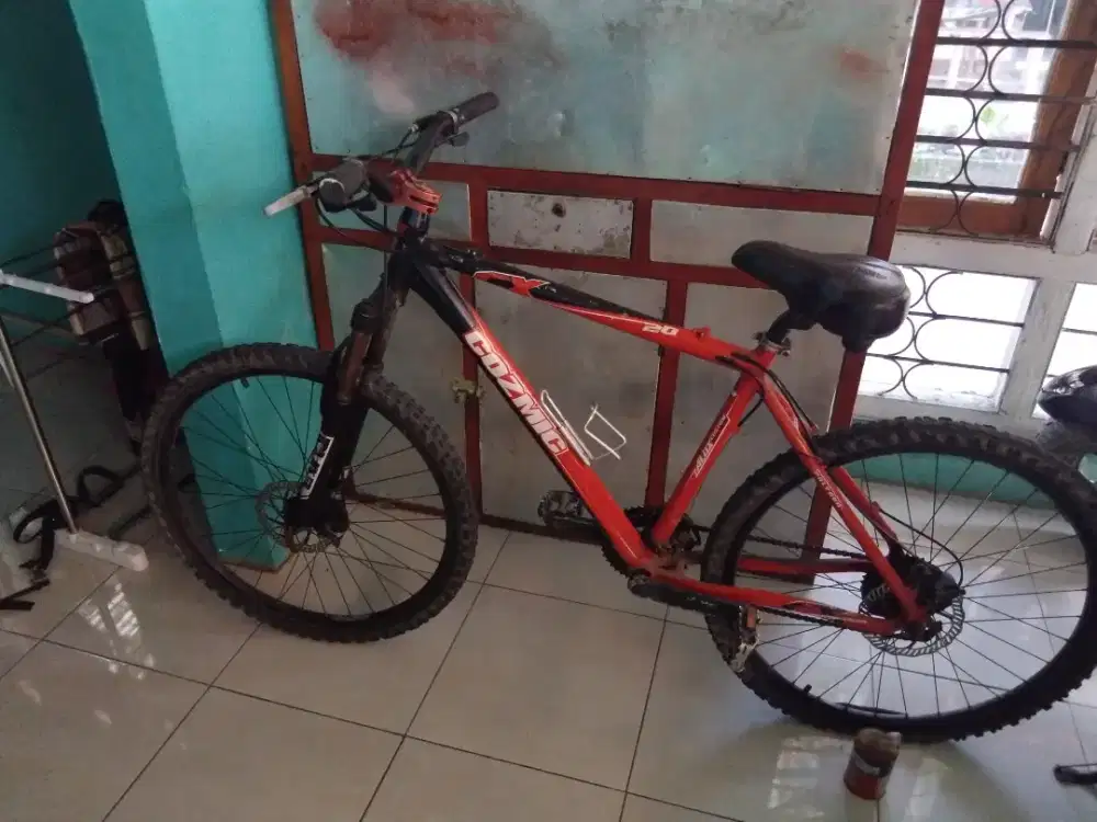 Sepeda gunung polygon