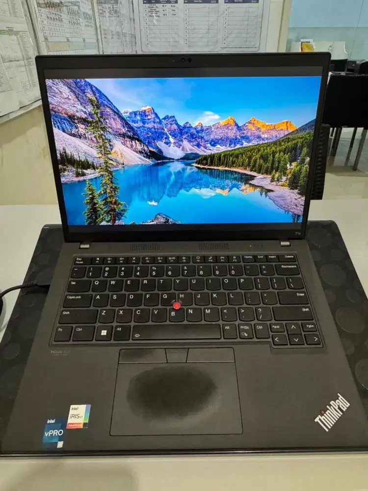 Lenovo Thinkpad T14 Gen 3 | Intel Core i5 | Mulus | Siap Pakai