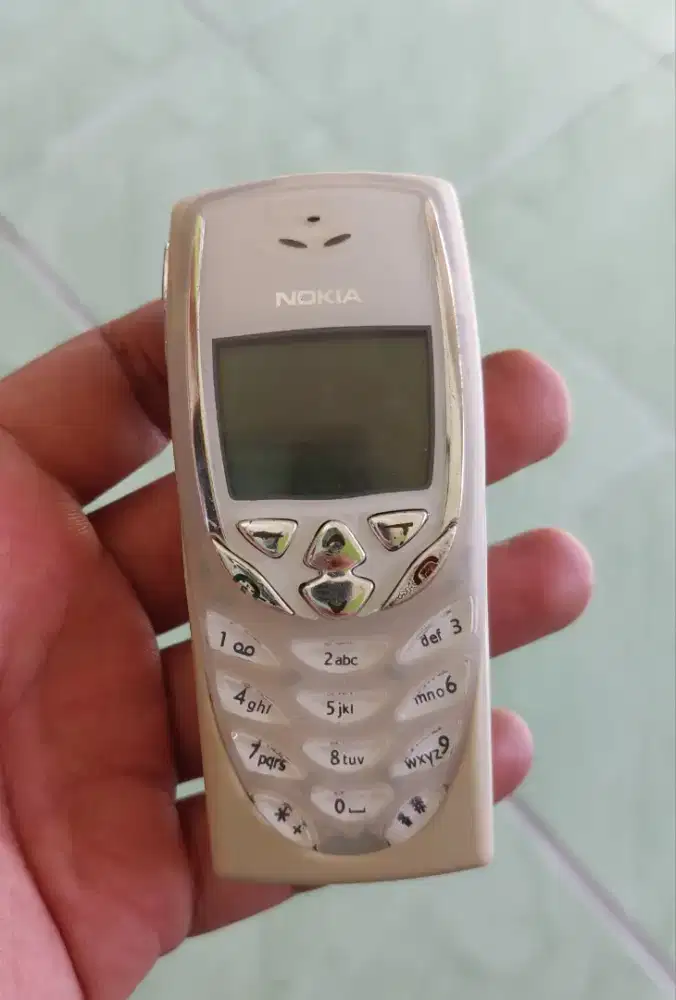 Nokia 8310 hp jadul