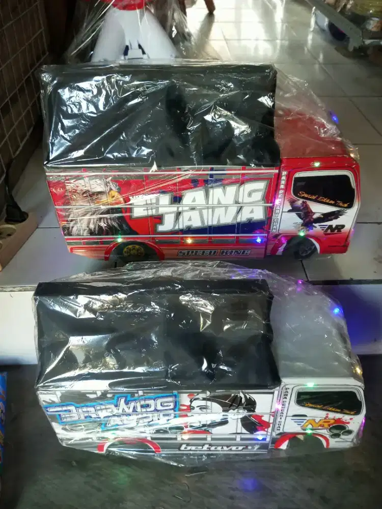 Mainan Anak Truk oleng kayu besar