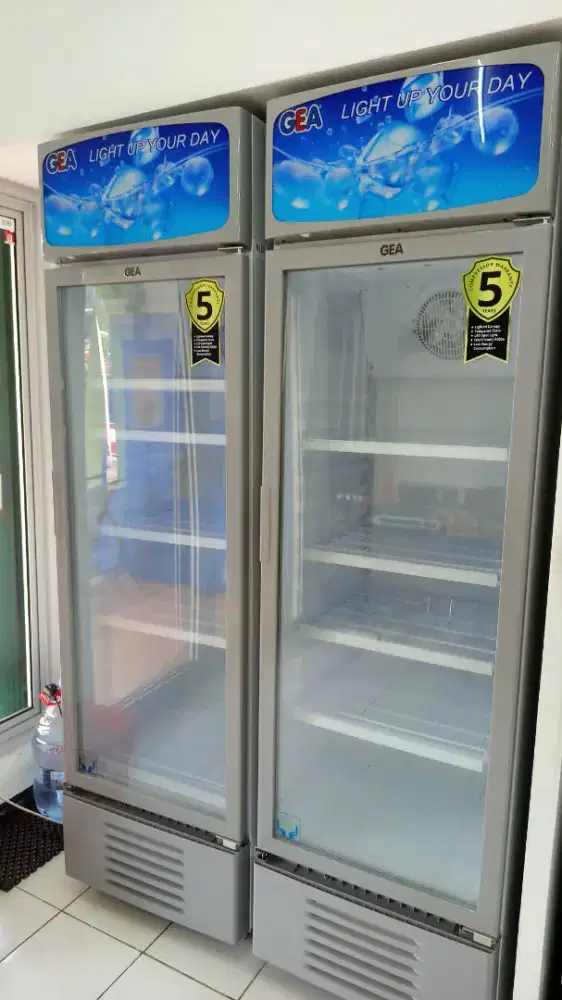 Showcase GEA EXPO 382P cooler display 382L mesin pendingin chiller