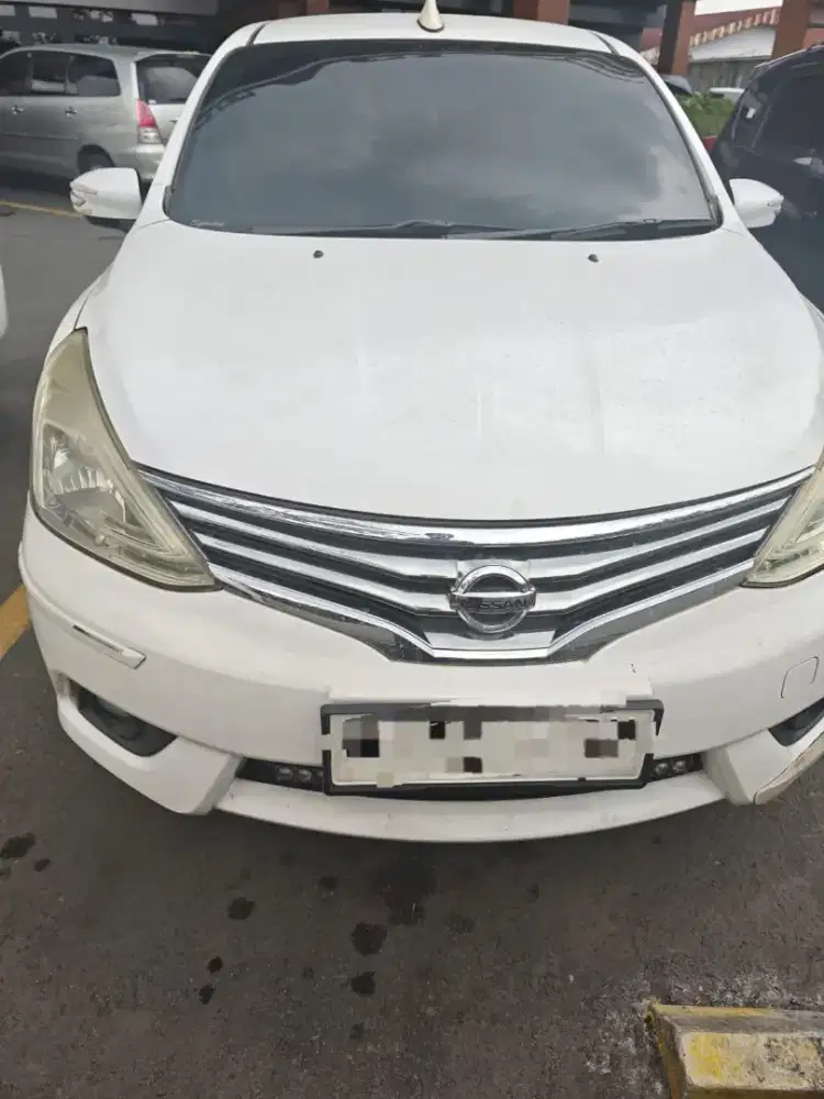 Nissan Grand Livina 1.5 XV AT 2017