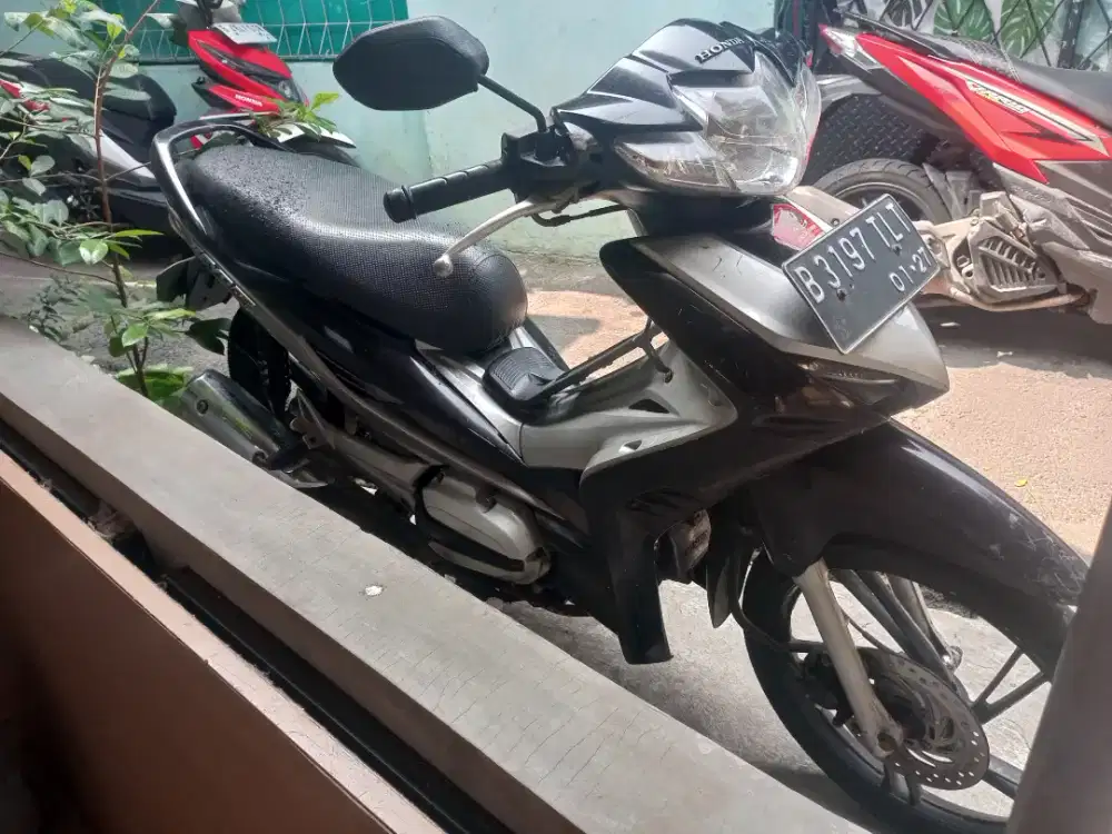 Honda Revo automatic thn 2011