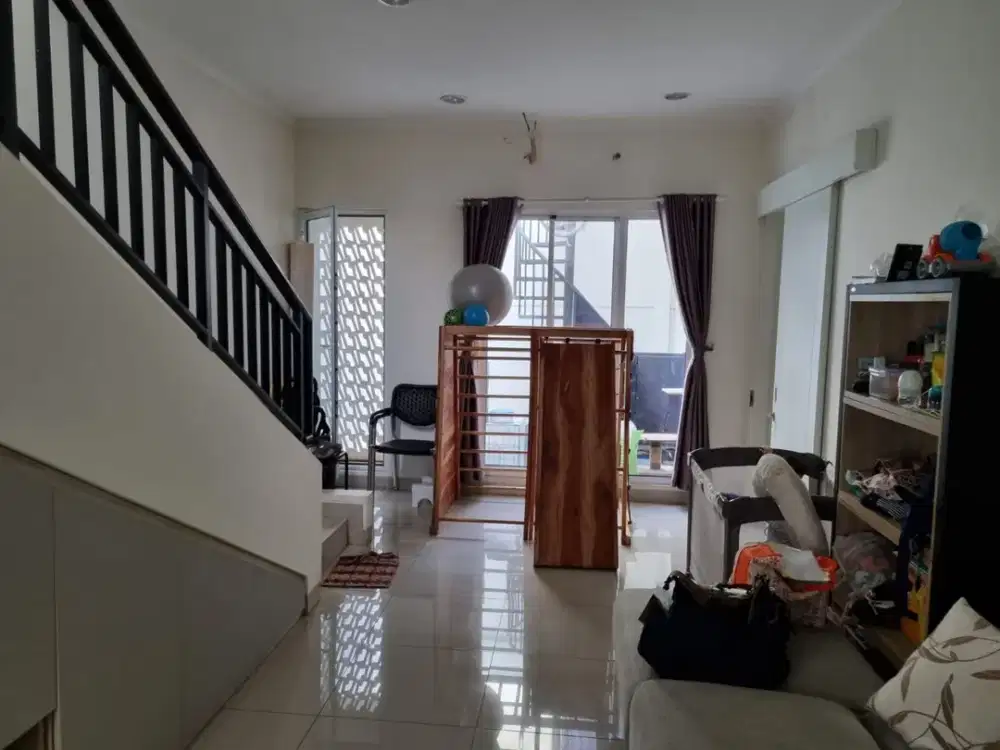 Rumah Minimalis Siap Huni di Cluster Amanda Summarecon