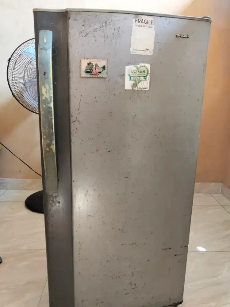 Dijual Kulkas Sharp